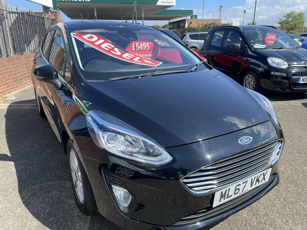 Ford Fiesta Hatchback 1.5 Tdci Zetec 2017 Black
