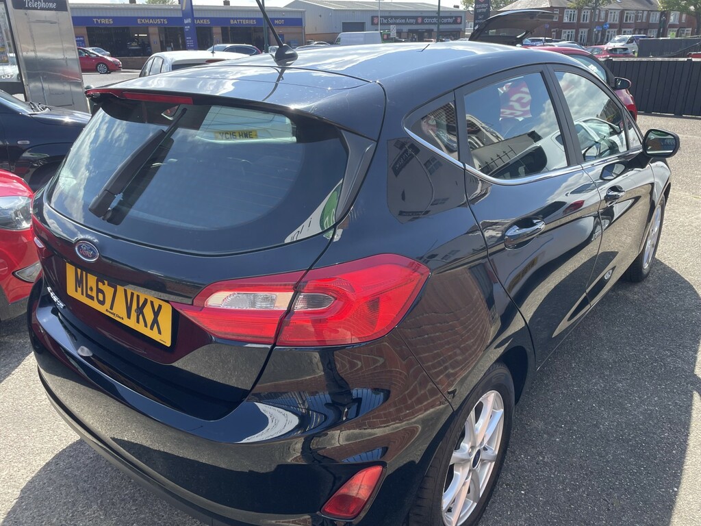 Ford Fiesta Hatchback 1.5 Tdci Zetec 2017 ML67VKX Black #6