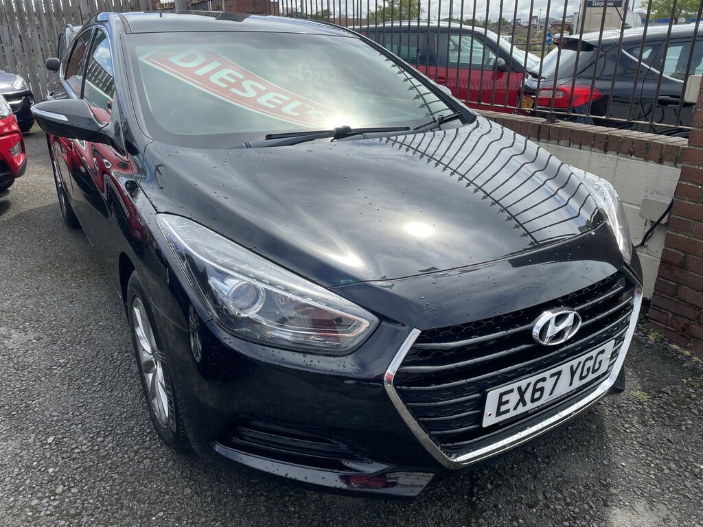 Hyundai I40 Saloon 1.7 I40 Sl Se Nav 1.7 141Ps Bd My17 2017 Black