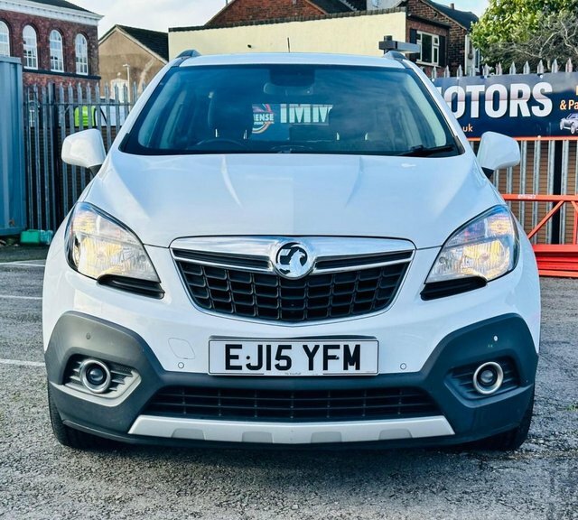 Vauxhall Mokka Exclusiv Suv EJ15YFM White #2