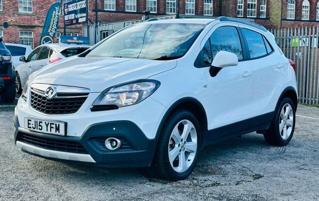 Vauxhall Mokka Exclusiv Suv EJ15YFM White #3