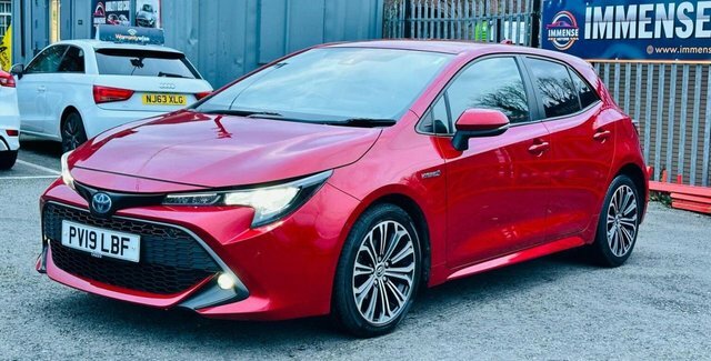Toyota Corolla Vvt-h Design Hatchback PV19LBF Red #4