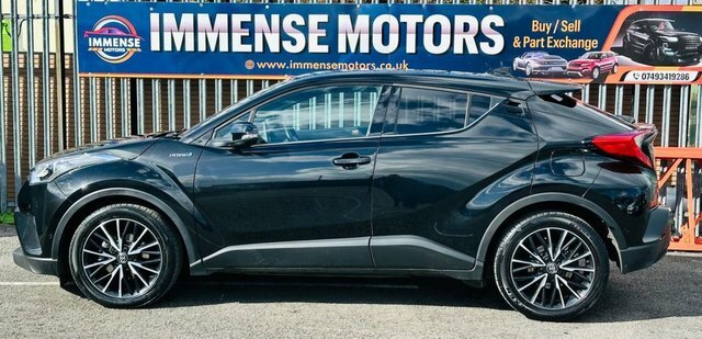 Toyota C-Hr Vvt-h Excel Suv NV67DFJ Black #5