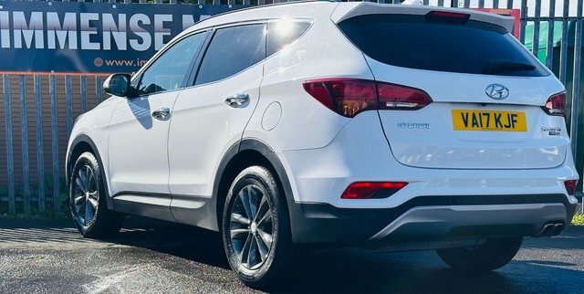 Hyundai Santa Fe Crdi Blue Drive Premium VA17KJF White #6