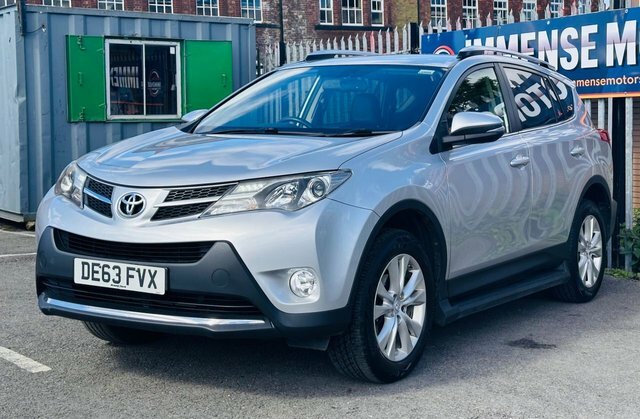 Toyota Rav 4 D-cat Invincible Suv DE63FVX Silver #3