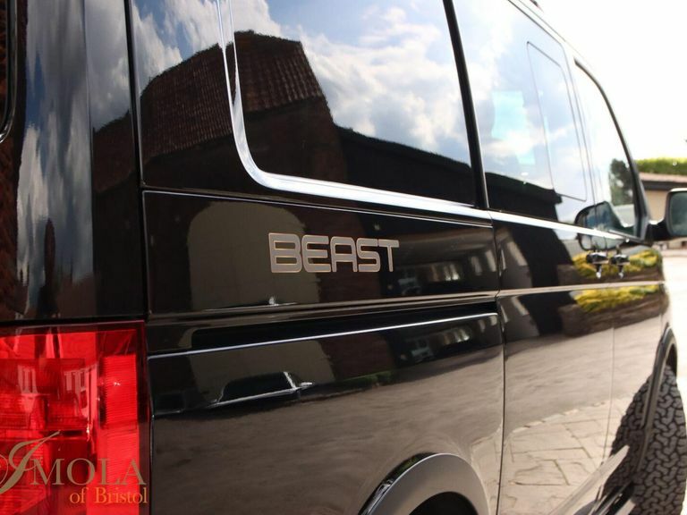 Volkswagen Transporter 2.0 Bitdi T32 Highline Kombi Dsg 4Motion Swb Euro LO71EHV Black #2