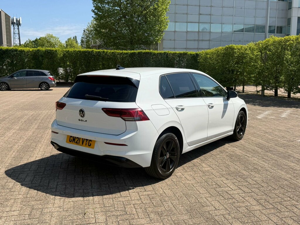 Volkswagen Golf 1.5 Etsi Mhev Life Hatchback Hybrid Dsg GM21VTG White #6