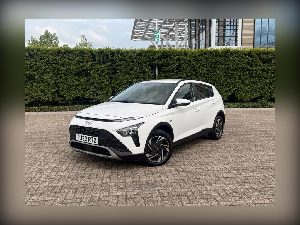 Hyundai Bayon 1.0 T-gdi Mhev Se Connect Suv Hybrid Dc PJ22RTZ White #2