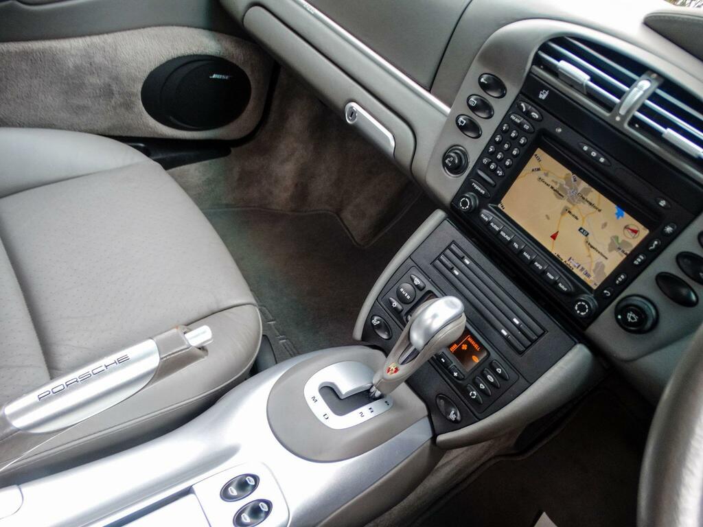 Porsche 911 Petrol Y8SDD #6