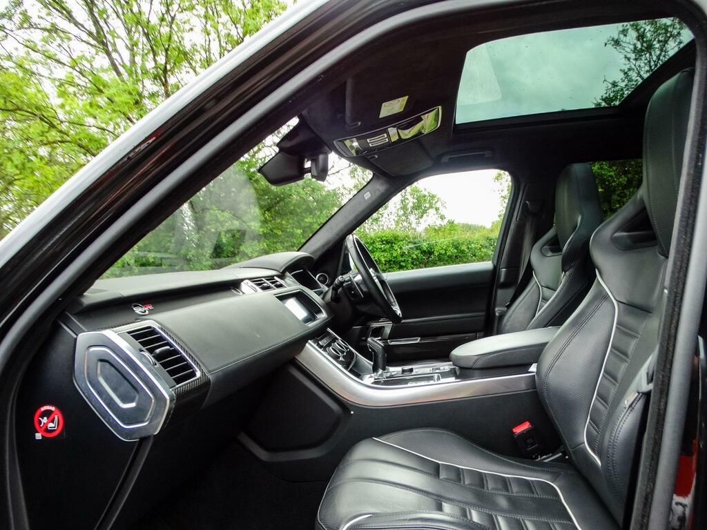 Land Rover Range Rover Sport V8 Svr Black #3