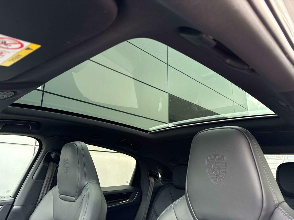 Porsche Cayenne Hybrid CF73PBZ #2