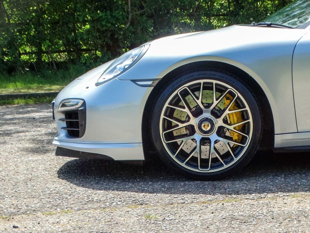 Porsche 911 Petrol #5