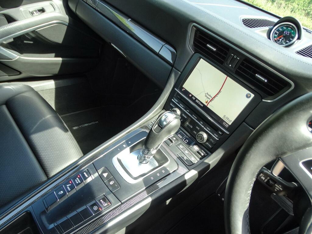 Porsche 911 Petrol #6