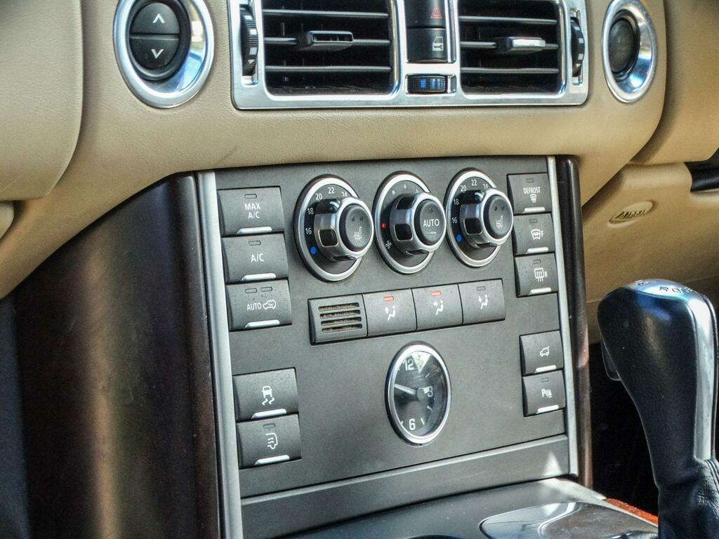 Land Rover Range Rover Hse Black #16