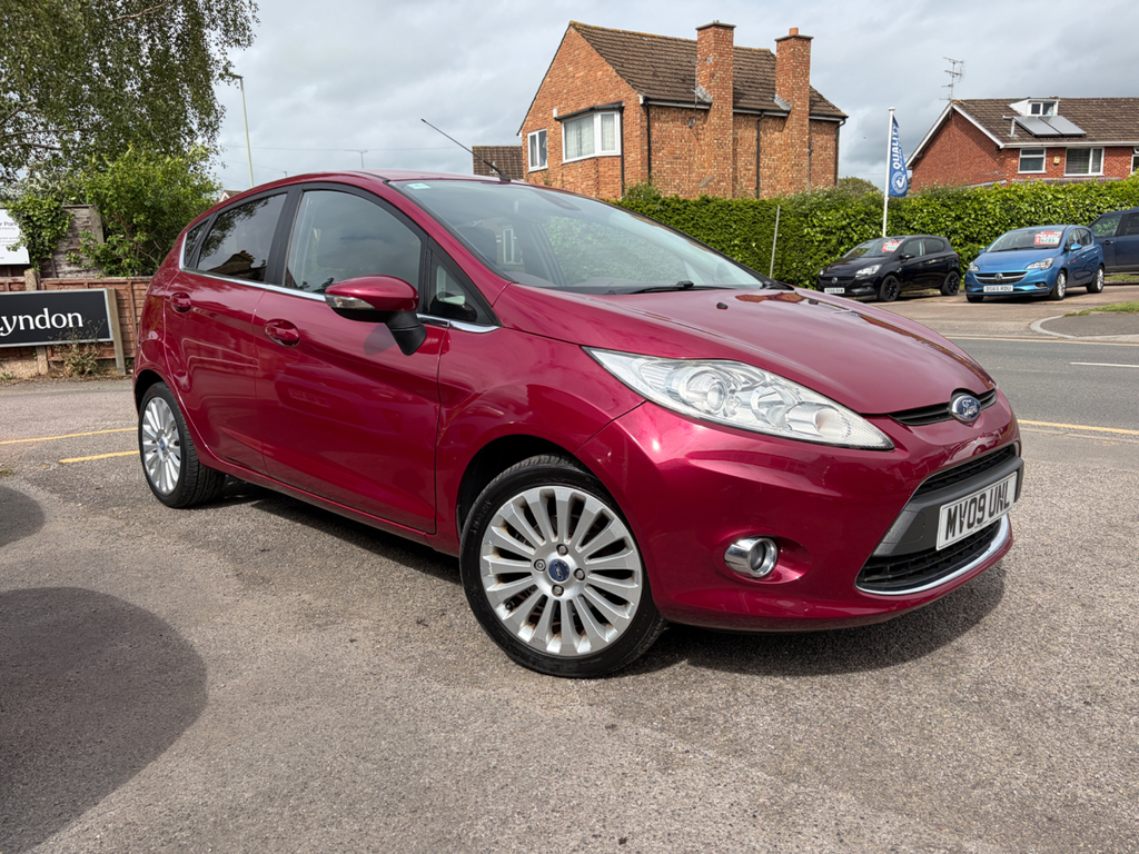 Ford Fiesta 1.4 Titanium Hatchback 133 Gkm 