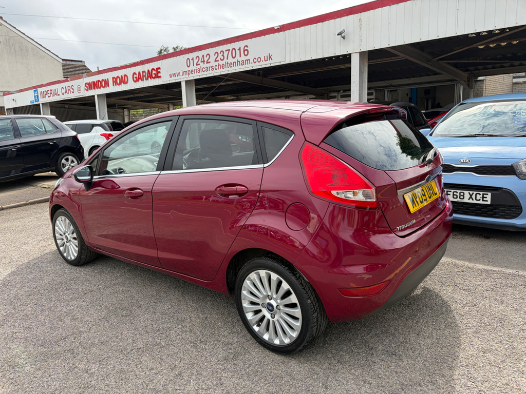 Ford Fiesta 1.4 Titanium Hatchback 133 Gkm MV09UNL  #4