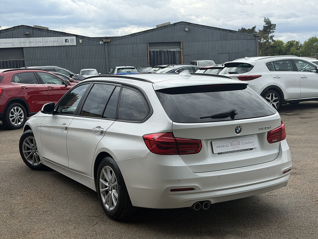 BMW 3 Series 320D Ed Plus PF17YTW White #2