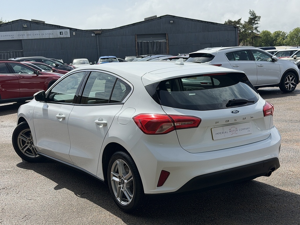 Ford Focus T Ecoboost Zetec GF68UVH White #2