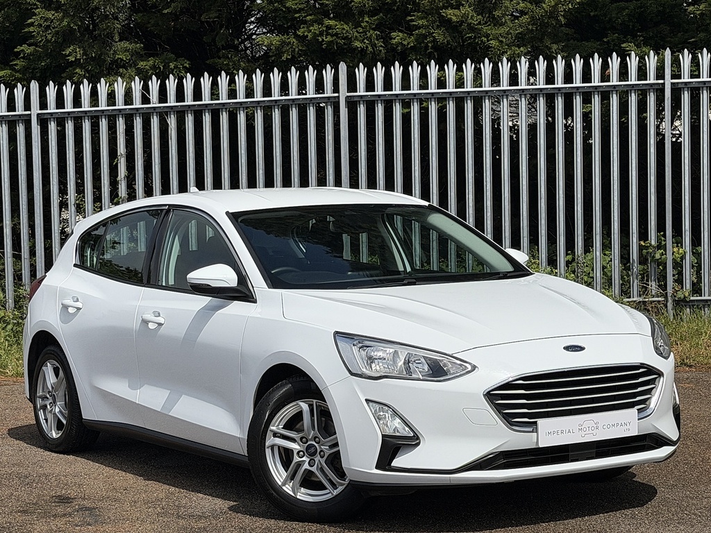 Ford Focus T Ecoboost Zetec White
