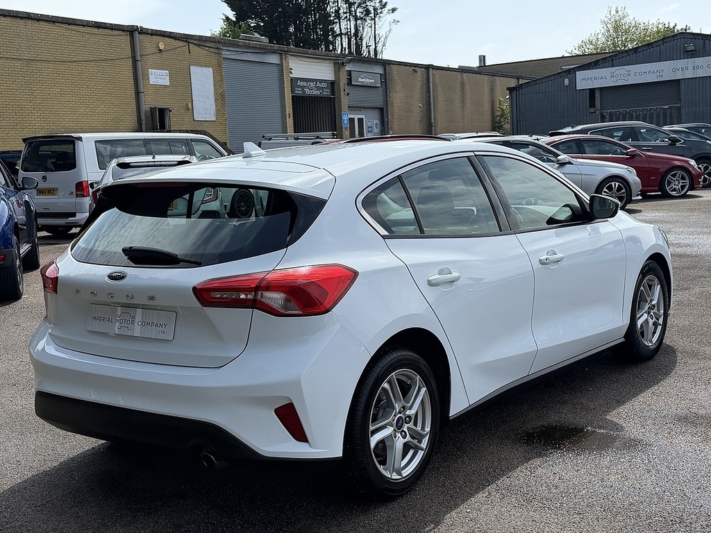 Ford Focus T Ecoboost Zetec GF68UVH White #6