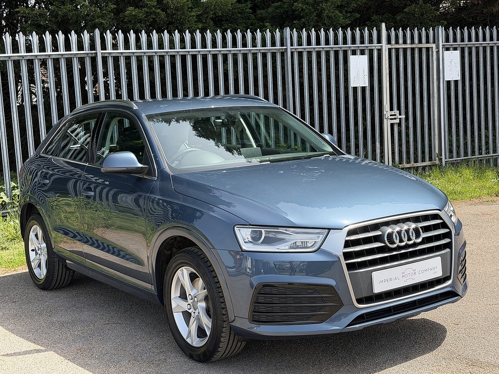 Audi Q3 Tfsi Cod Sport BW66XEP Blue #4