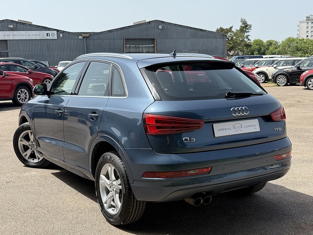 Audi Q3 Tfsi Cod Sport BW66XEP Blue #2