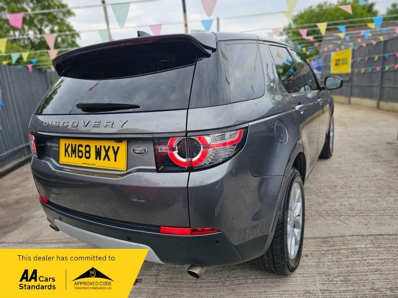 Land Rover Discovery Sport 2.0 Si4 Hse Suv KM68WXY Grey #4