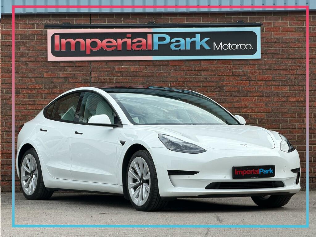 Tesla Model 3 Standard Range Plus Rwd White