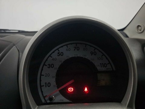 Toyota Aygo 1.0 Vvt-i Multimode Grey #24