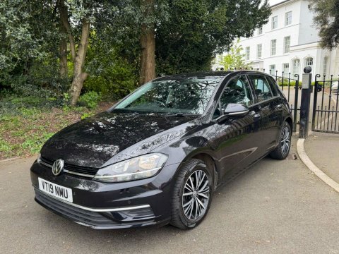 Volkswagen Golf 2.0 Tdi Se Black