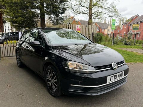 Volkswagen Golf 2.0 Tdi Se VT19NMU Black #3