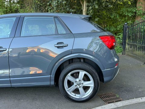 Audi Q2 1.6 Tdi 30 AO70ZPE Grey #6