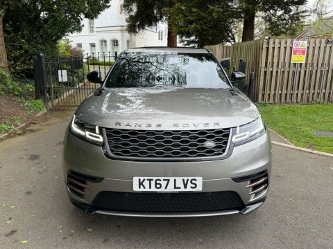 Land Rover Range Rover Velar 2.0 D240 R-dynamic KT67LVS Silver #2