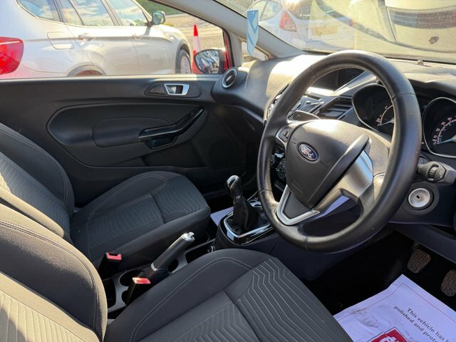 Ford Fiesta 1.25 Zetec Hatchback Euro 6 82 MW65GYR Red #5