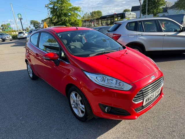 Ford Fiesta 1.25 Zetec Hatchback Euro 6 82 Red