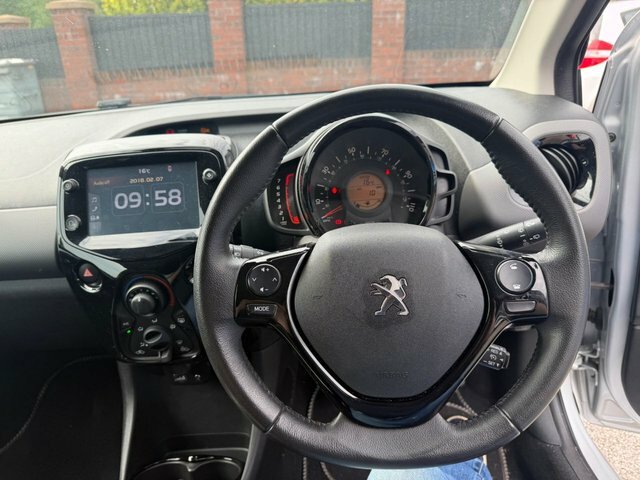 Peugeot 108 1.0 Allure Hatchback Euro 6 72 LF19SHZ Silver #4