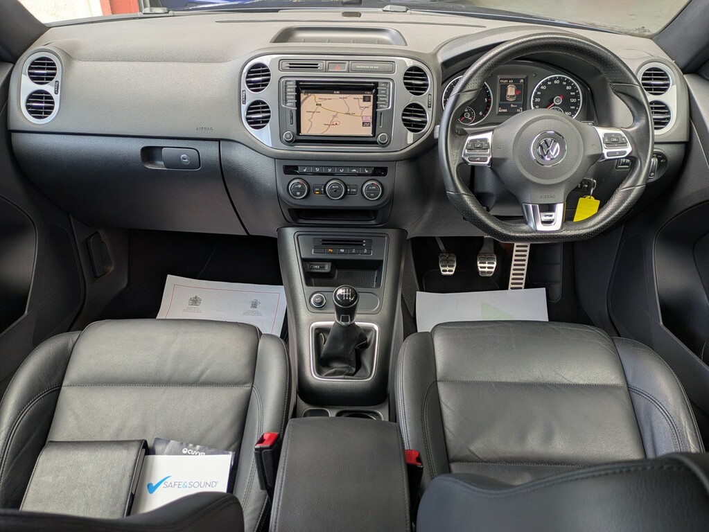 Volkswagen Tiguan 2.0 Tdi Bluemotion Tech R-line Edition 4-Motion. L KR65BCZ Blue #4