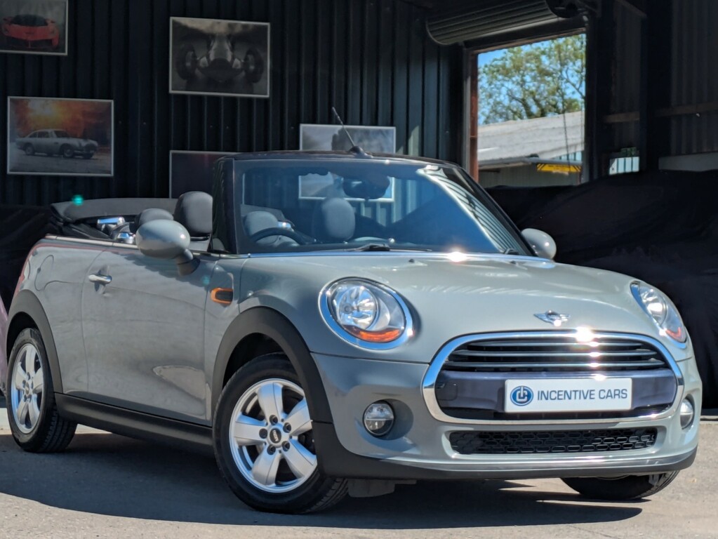 Mini Convertible 1.5 Cooper. 2 Owners. 5 Services. Rear View Camera Grey