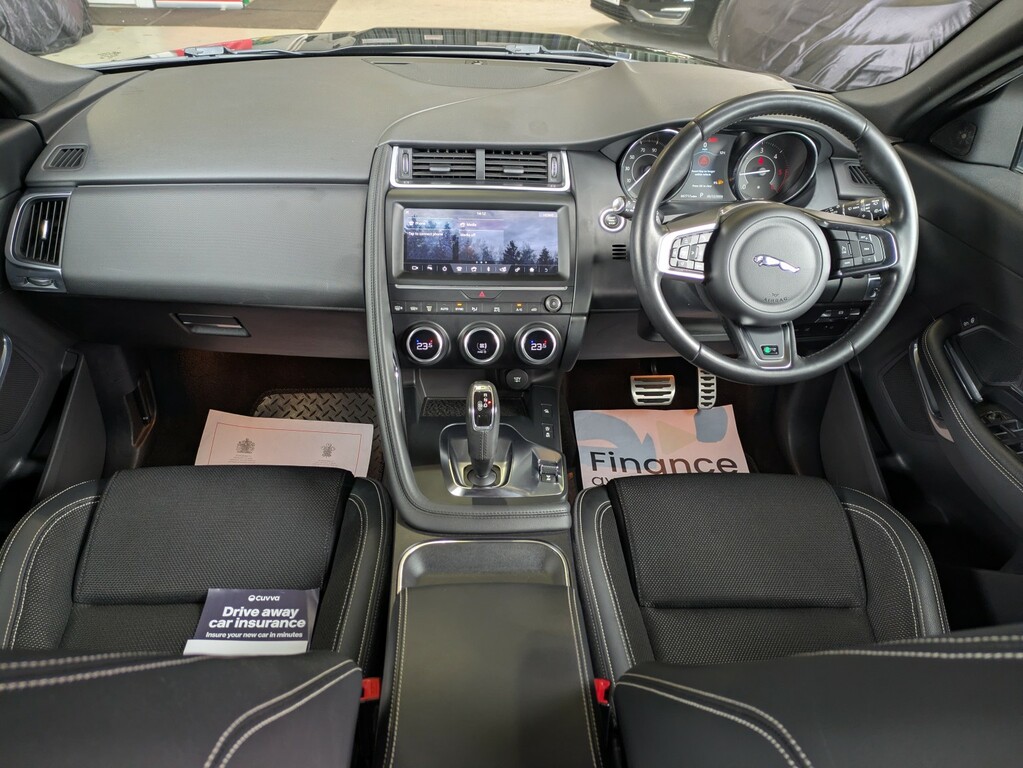 Jaguar E-Pace D180 R-dynamic Jaguar Service History. GY19WCZ Black #3