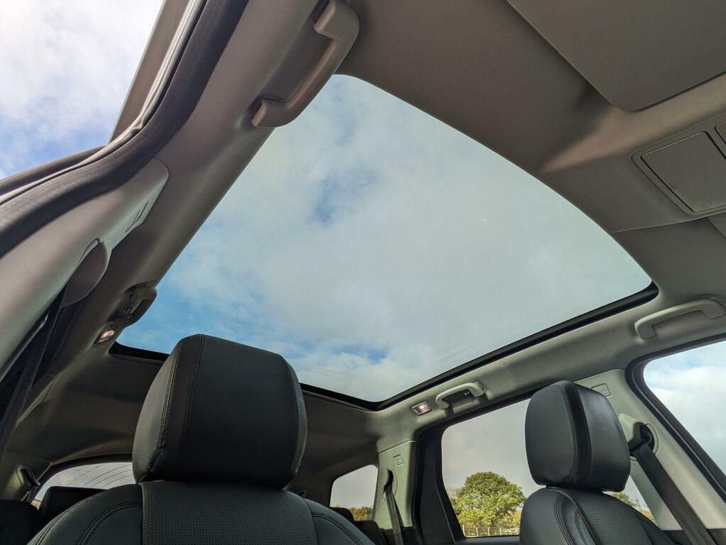 Land Rover Discovery Sport 2.0 Td4 Hse 4Wd Low Mileage. Heated Lea VK67HHN Grey #2