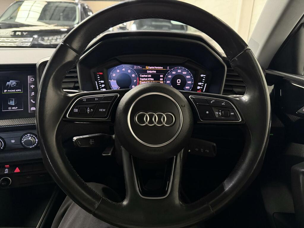 Audi A1 1.0 Tfsi 25 Technik Sportback Eu WR23AYG White #5