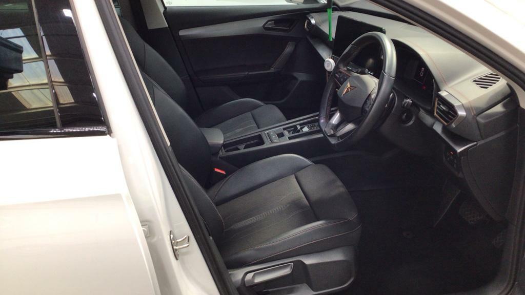 Cupra Formentor 2.0 Tsi V1 Suv Dsg 4Drive Euro 6 Ss YF23KHZ White #6