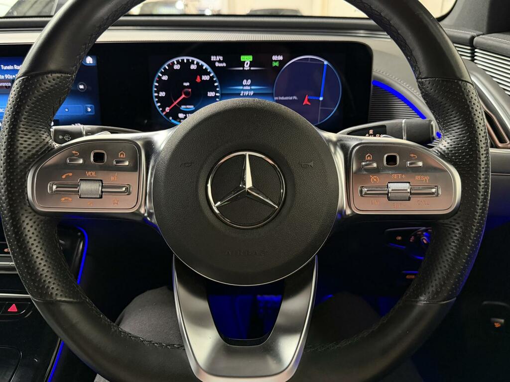 Mercedes-Benz EQC Eqc 400 80Kwh Amg Line Suv 4Mati Black #6