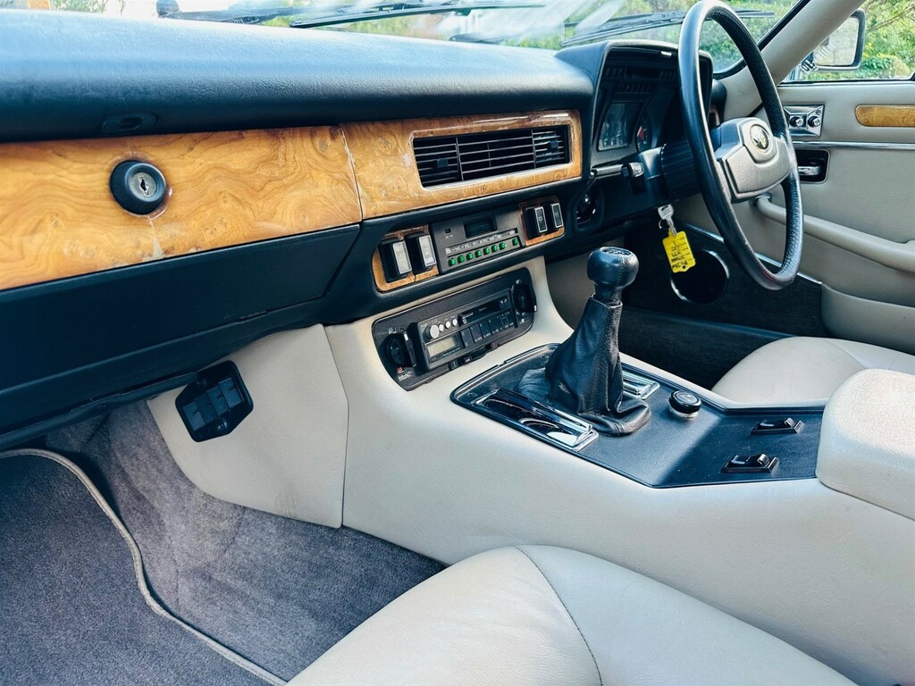 Jaguar XJS  Blue #67