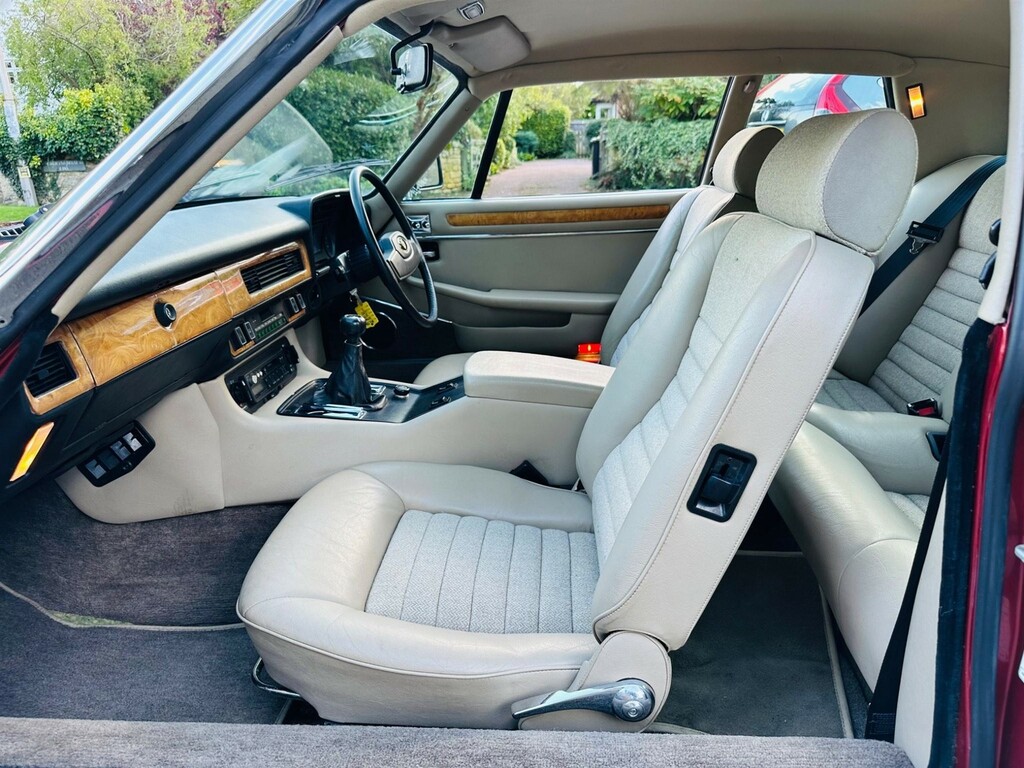 Jaguar XJS  Blue #63
