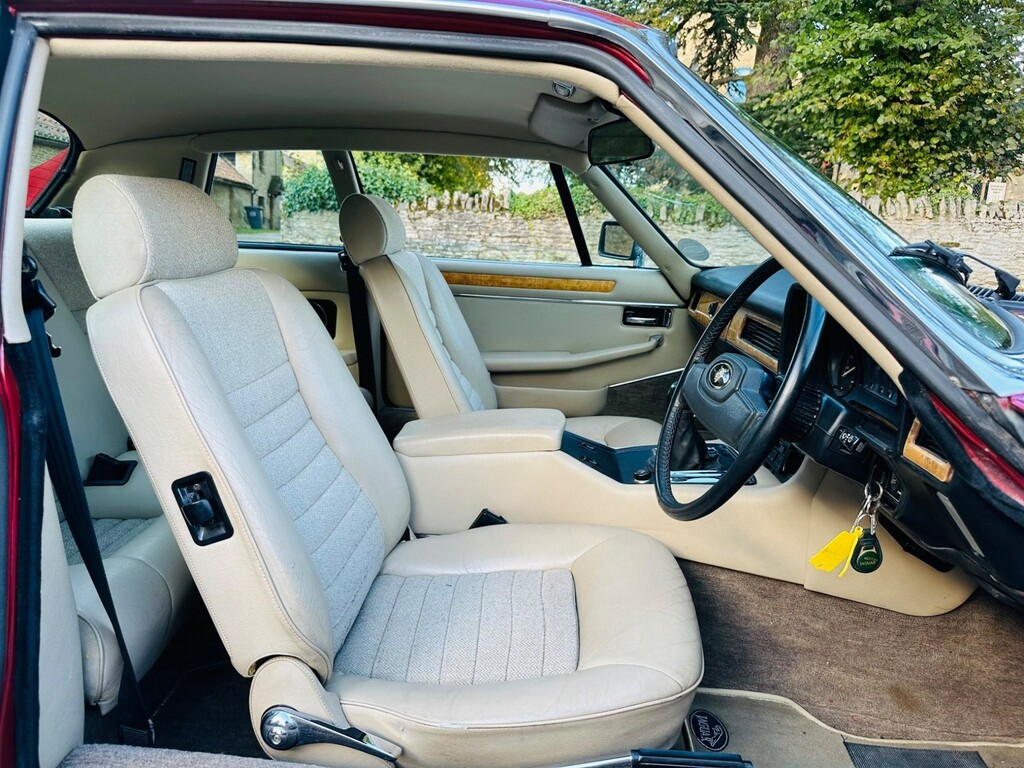 Jaguar XJS  Blue #60