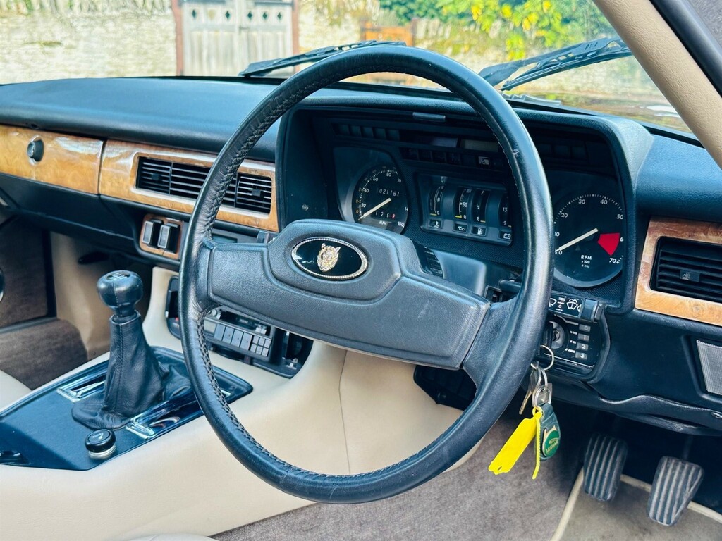 Jaguar XJS  Blue #80
