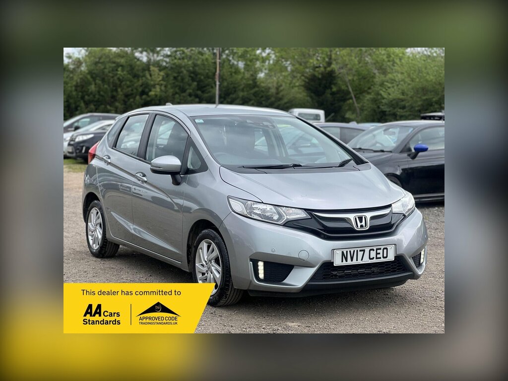 Honda Jazz 1.3 I-vtec Se Euro 6 Ss Silver