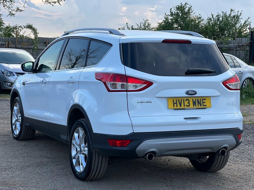 Ford Kuga 2.0 Tdci Titanium 2Wd Euro 5 HV13WNE White #5