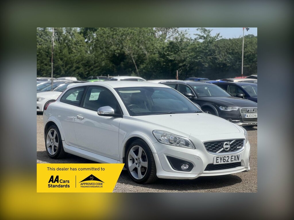 Volvo C30 2.0 R-design Sports Coupe Euro 5 White